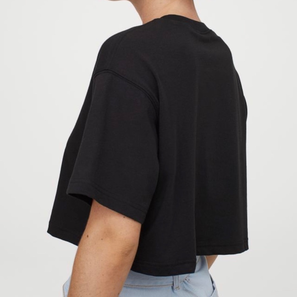 Cropped T-shirt